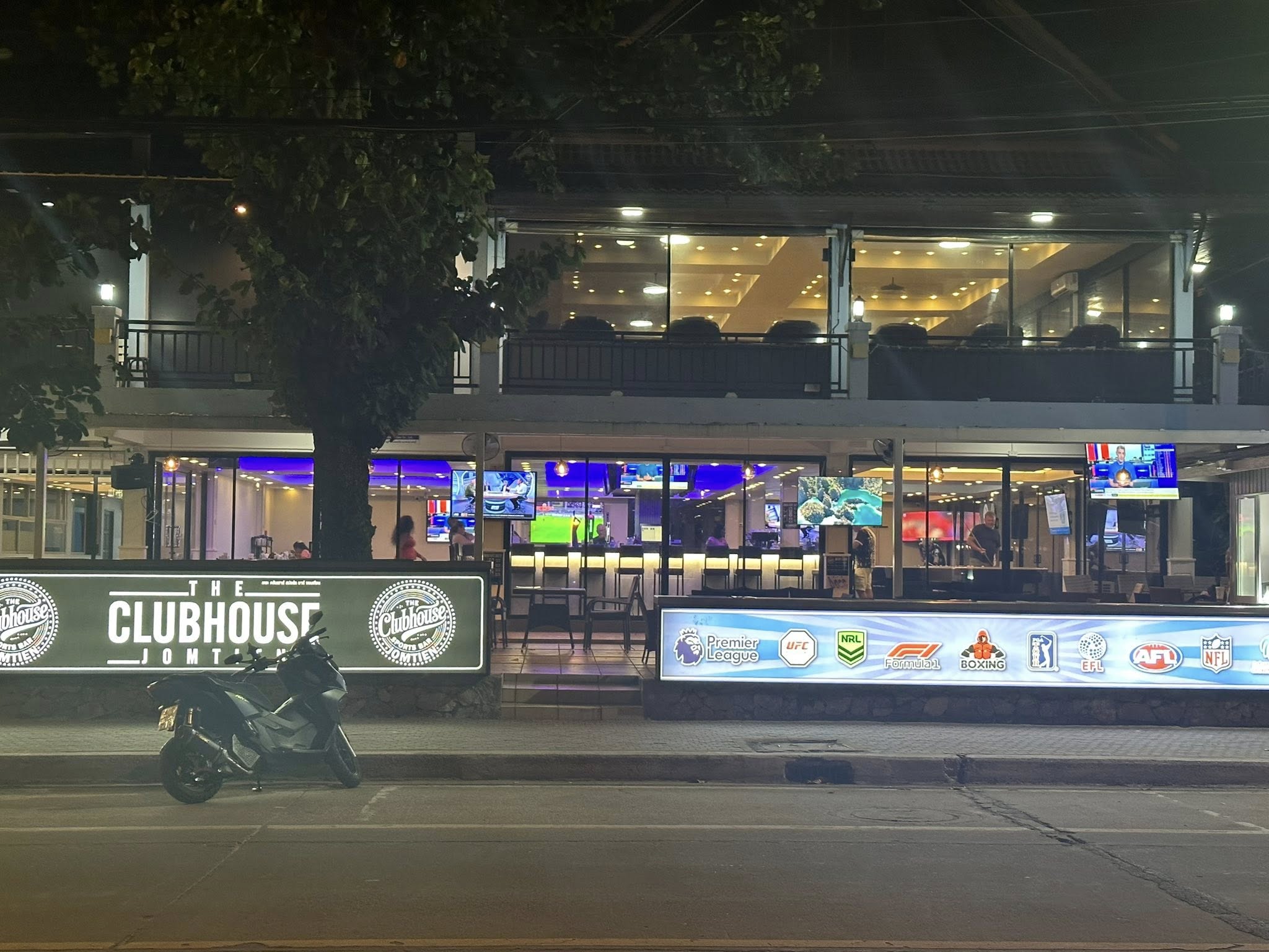 Jomtien Beach Road